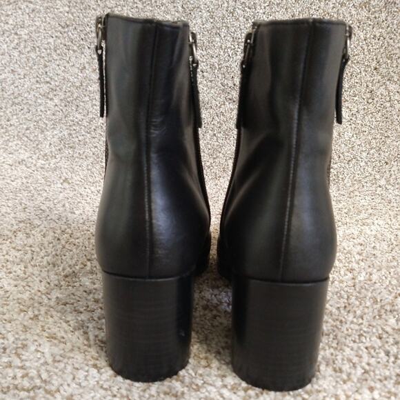 Linea Paolo Viva Black Leather Ankle Booties | Size 8.5 - Picture 4 of 16